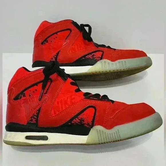 Nike Men's Red Air Tech Challenge Hybrid II High top Lace Up Sneaker Shoes, sz 9 - Picture 1 of 14